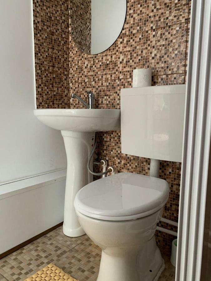 Zeino Place Apartment Constanta Bagian luar foto