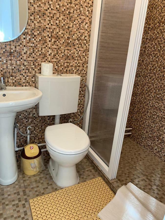 Zeino Place Apartment Constanta Bagian luar foto